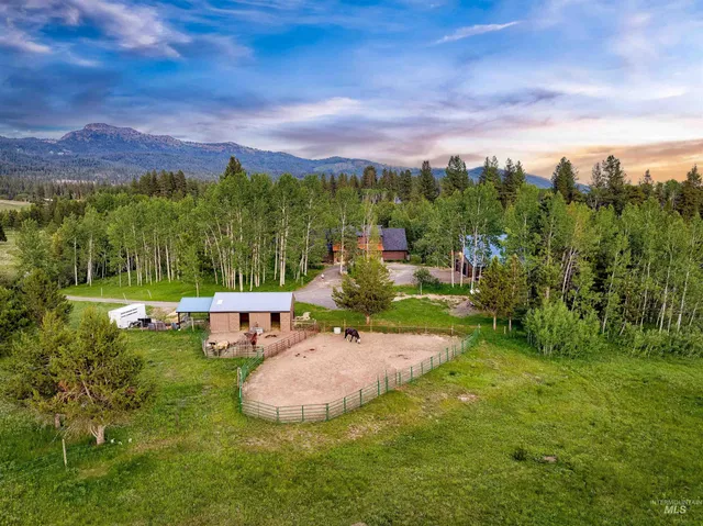 $2,999,900 | 14051 Deerfield Road, McCall, ID 83638