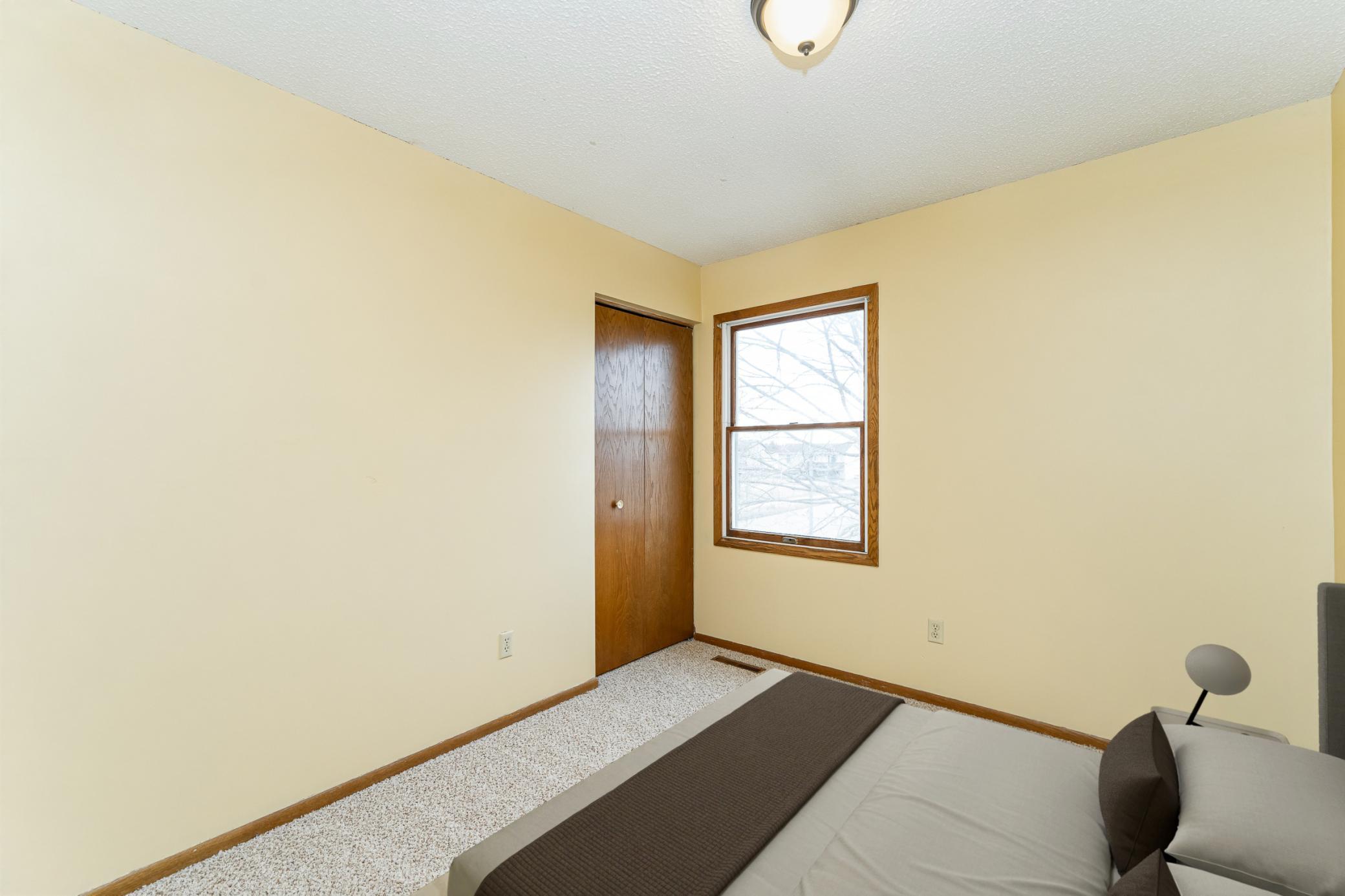 2855 24th Street Northwest Rochester, MN 55901 - Photo 14 of 27