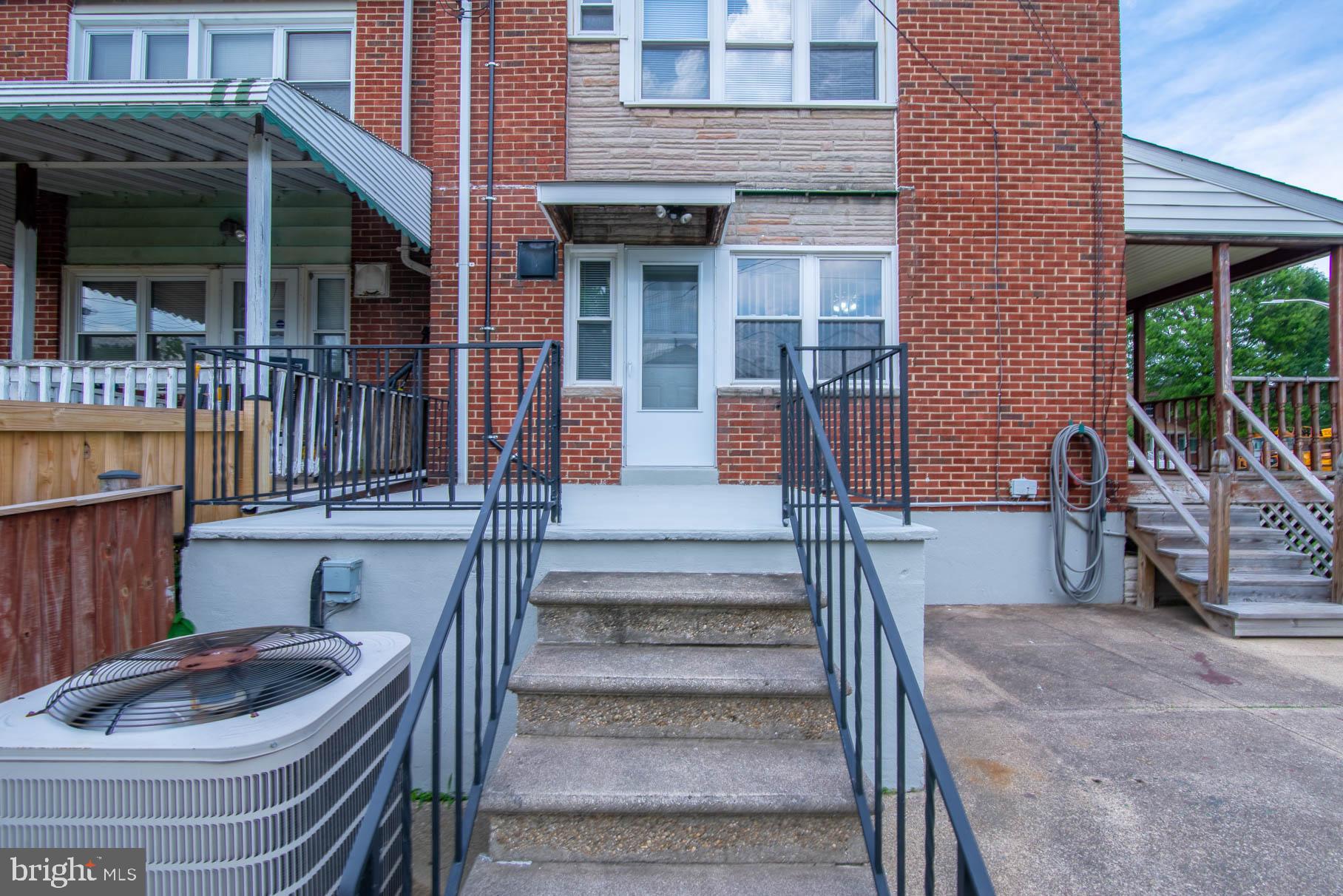 8215 North Boundary Road Baltimore, MD 21222 - Photo 6 of 38 Gallery Image 6