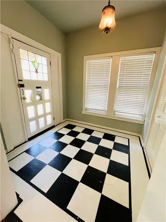 $259,900 | 629 West Henrietta Avenue, Kingsville, TX 78363