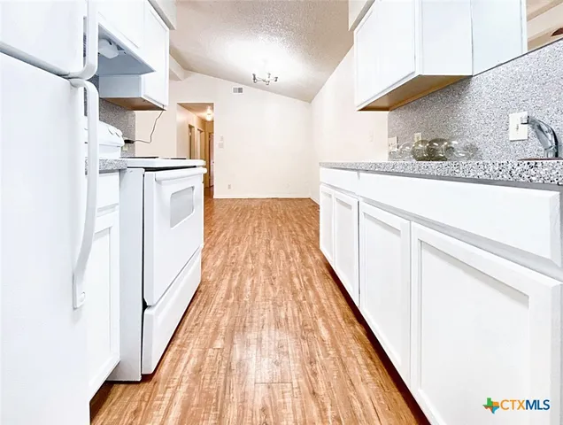 $1,399 | 109 Hughson Court, San Marcos, TX 78666