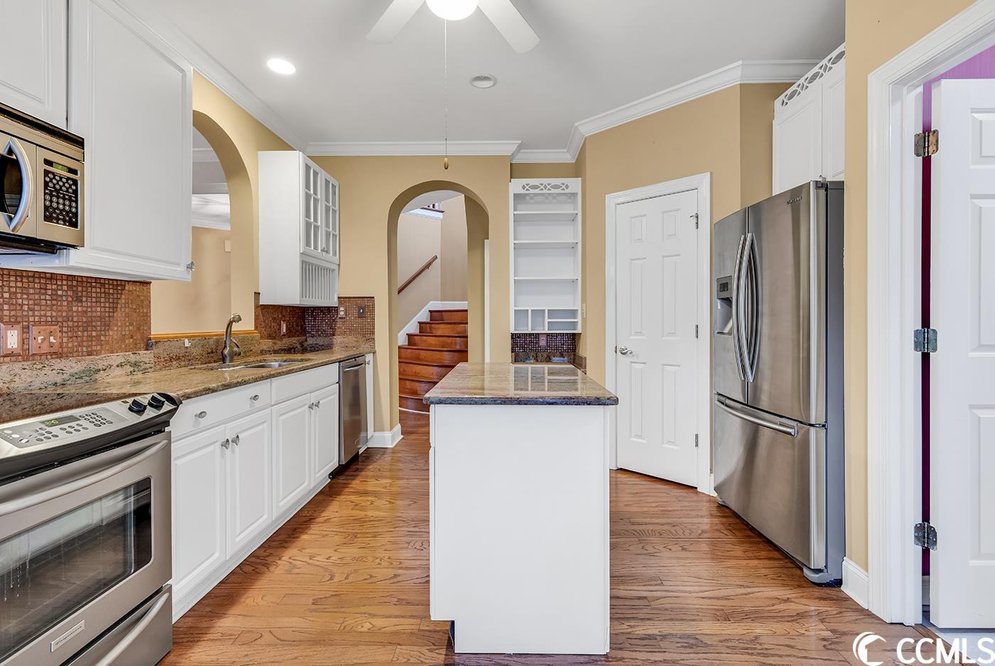 4512 Verbena Lane Murrells Inlet, SC 29576 - Photo 9 of 40 Gallery Image 9