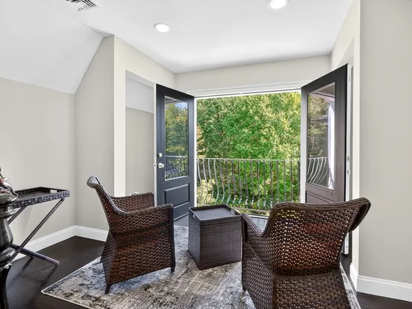 $2,250,000 | 18 Keeney Pond Road, Norfolk, MA 02056