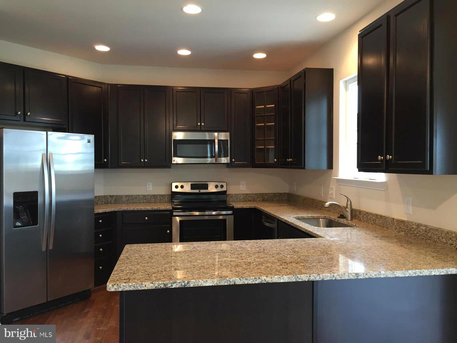 5259 Longbow Road King George, VA 22485 - Photo 2 of 23 Kitchen