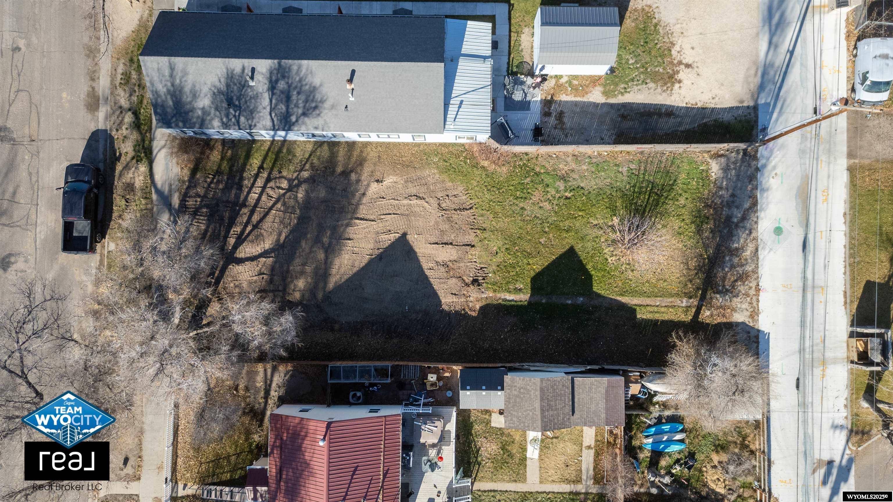 219 South 3rd Street Douglas, WY 82633 - Photo 4 of 4