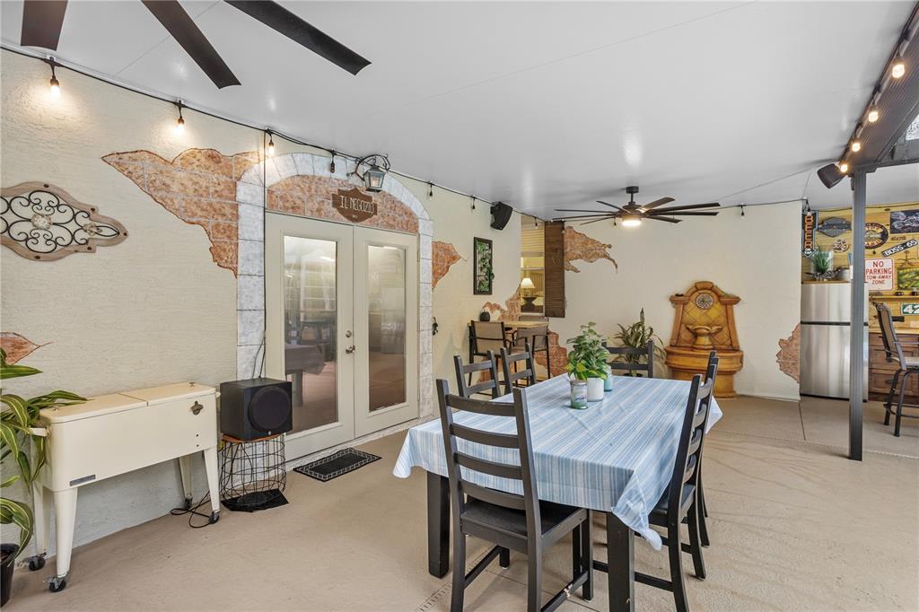14612 Bray Road Orlando, FL 32832 - Photo 6 of 33 a dining room with furniture and window