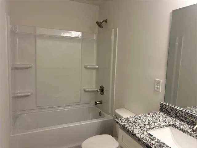 $333,660 | 3853 Billabong Trail, Unit 113, Gainesville, GA 30506