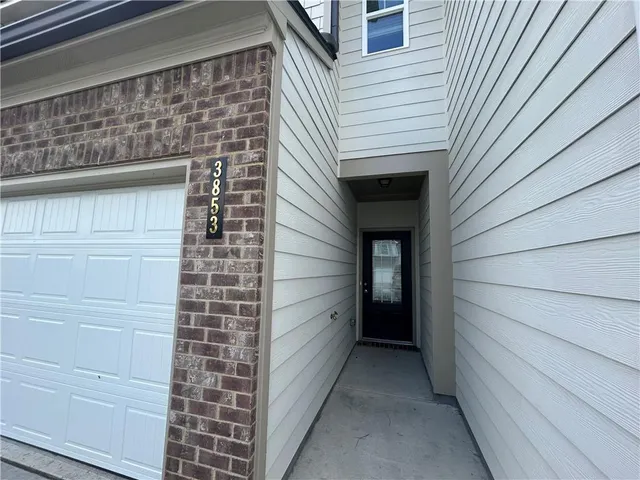 $333,660 | 3853 Billabong Trail, Unit 113, Gainesville, GA 30506