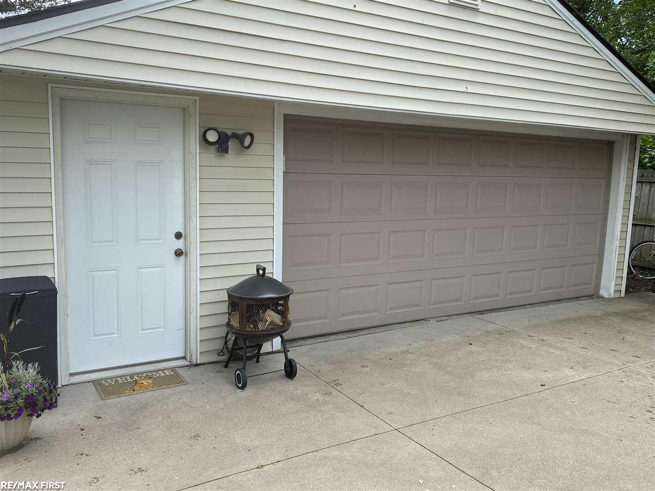 30056 Schoenherr Road Warren, MI 48088 - Photo 41 of 41