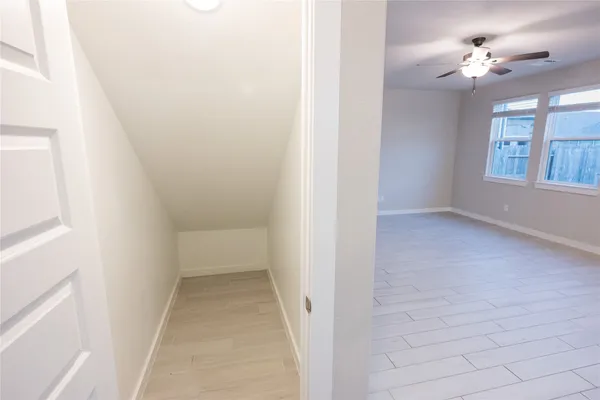 $2,490 | 17549 Rosette Grass Drive, Conroe, TX 77385