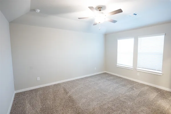 $2,490 | 17549 Rosette Grass Drive, Conroe, TX 77385