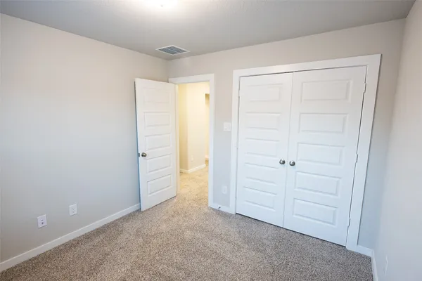 $2,490 | 17549 Rosette Grass Drive, Conroe, TX 77385