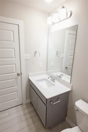 $2,290 | 17549 Rosette Grass Drive, Conroe, TX 77385