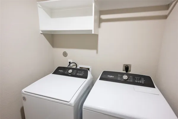 $2,290 | 17549 Rosette Grass Drive, Conroe, TX 77385