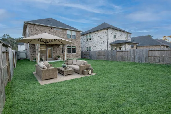 $2,290 | 17549 Rosette Grass Drive, Conroe, TX 77385