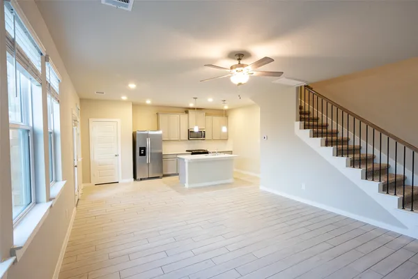 $2,490 | 17549 Rosette Grass Drive, Conroe, TX 77385