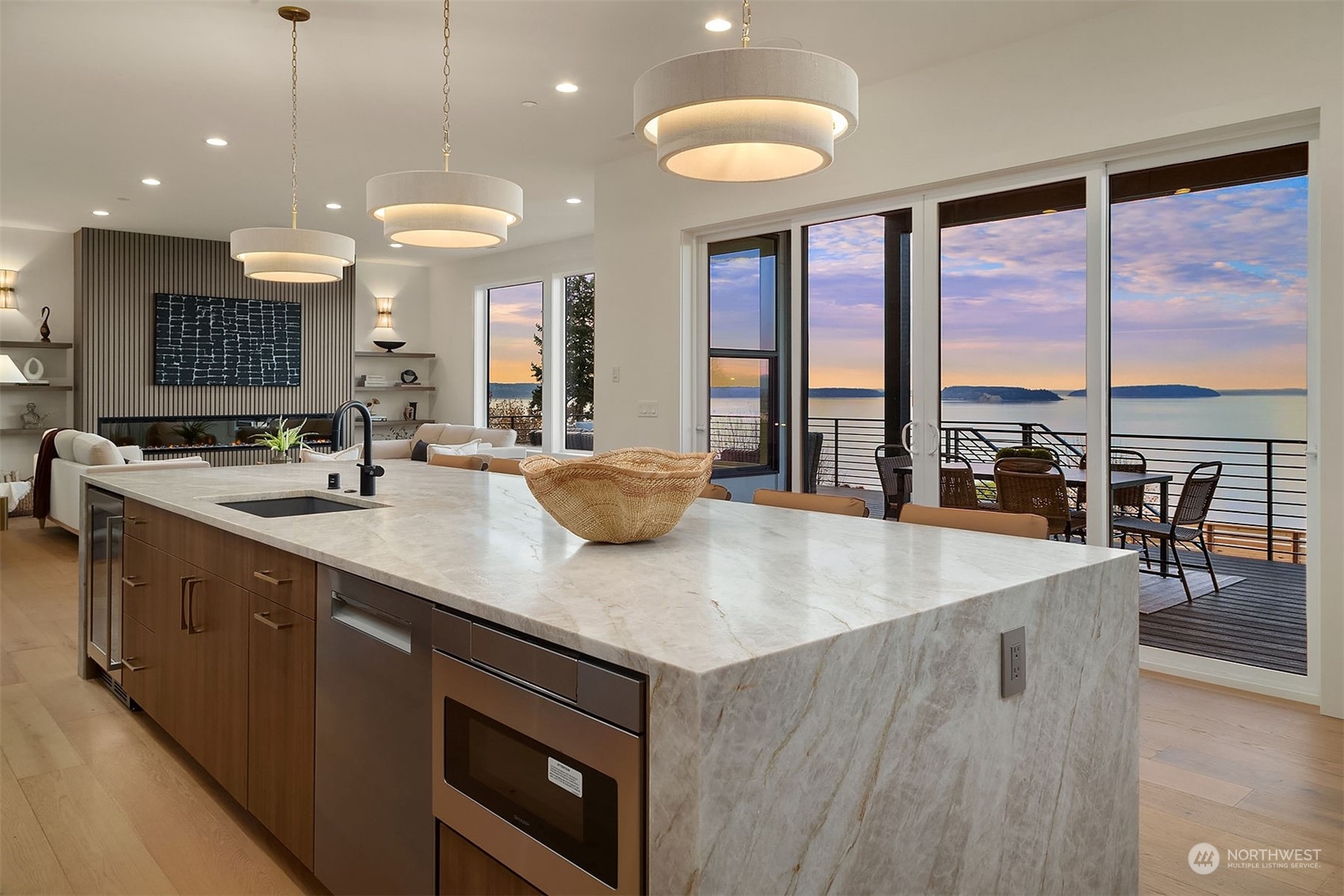 535 View Ridge Drive Everett, WA 98203 - Photo 13 of 40