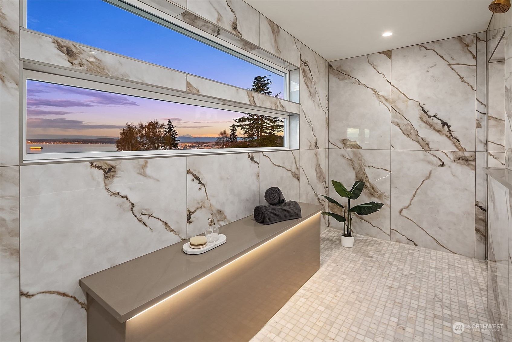 535 View Ridge Drive Everett, WA 98203 - Photo 31 of 40