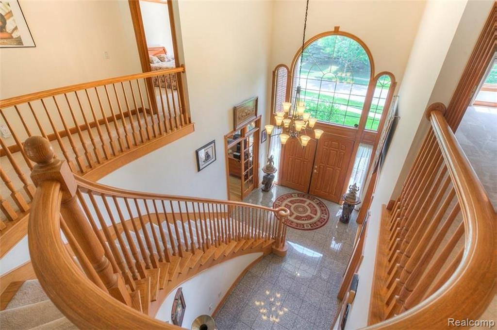 3734 Heron Ridge Drive Rochester Hills, MI 48309 - Photo 3 of 40