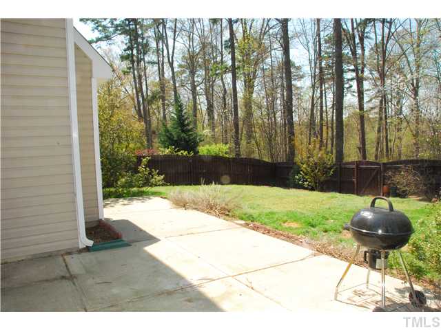 505 Thistlegate Trail Raleigh, NC 27610 - Photo 20 of 21 Plenty of space to enjoy the days and nights