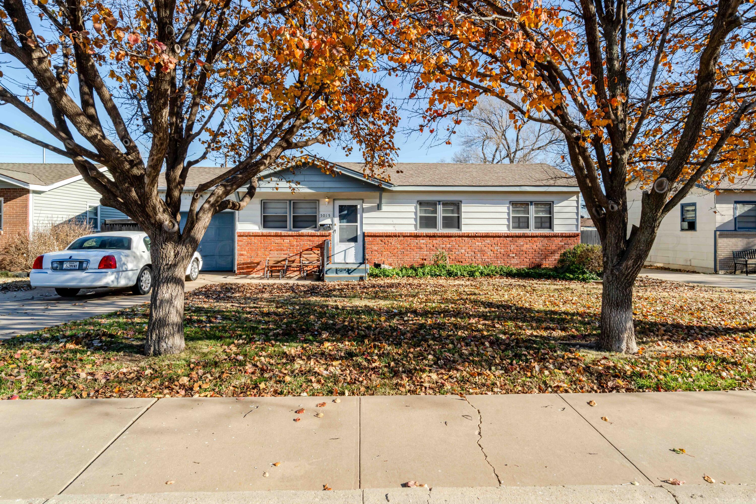 5015 Crockett Street Amarillo, TX 79110 - Photo 1 of 22 5015 Crocket--23