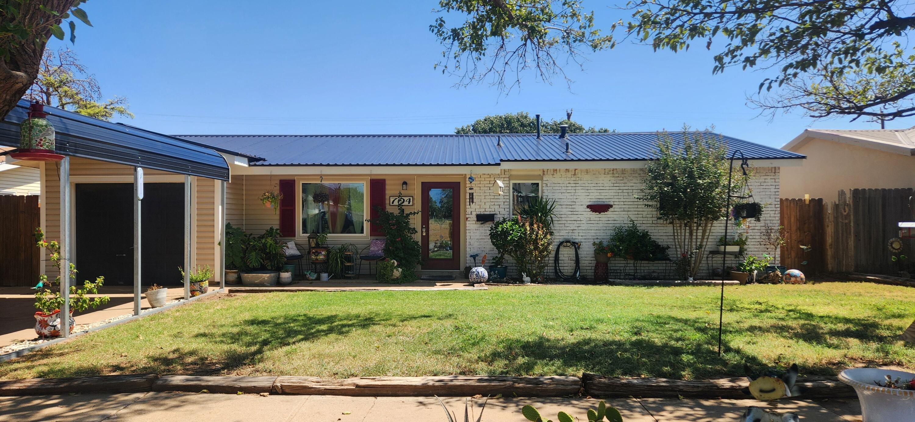 704 Chantilly Lane Post, TX 79356 - Photo 1 of 26 Front