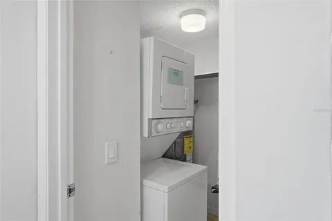 $345,000 | 6291 Bahia Del Mar Circle, Unit 116, St. Petersburg, FL 33715