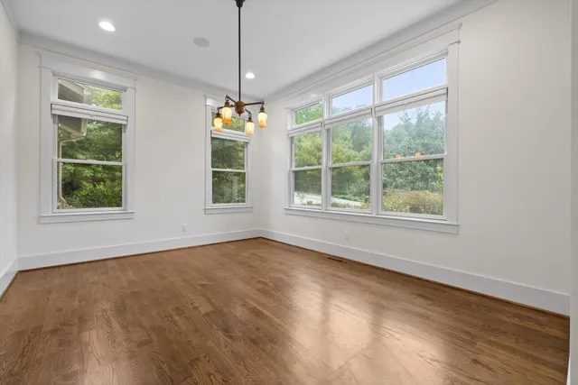 $1,450,000 | 714 Berry Spring Path, Signal Mountain, TN 37377