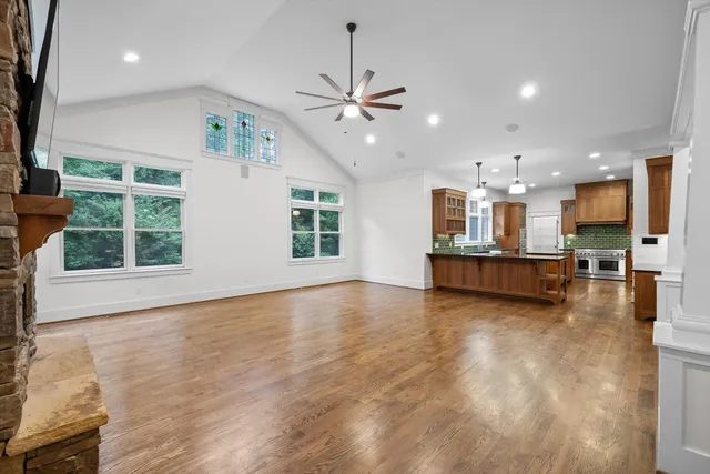 $1,450,000 | 714 Berry Spring Path, Signal Mountain, TN 37377