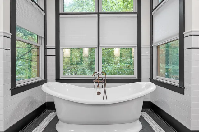 $1,450,000 | 714 Berry Spring Path, Signal Mountain, TN 37377