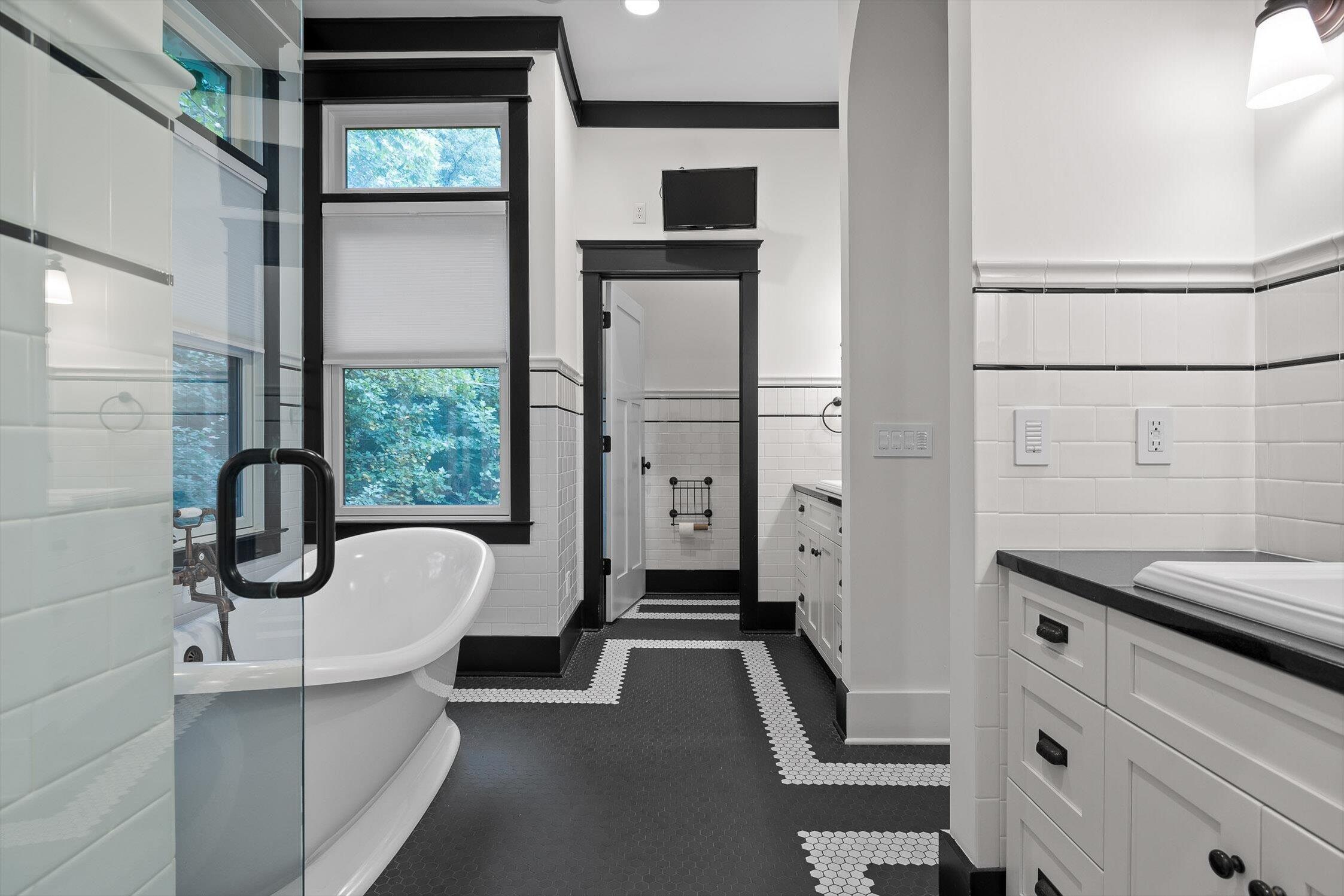 714 Berry Spring Path Signal Mountain, TN 37377 - Photo 42 of 117 051-Berry Spring Path-49