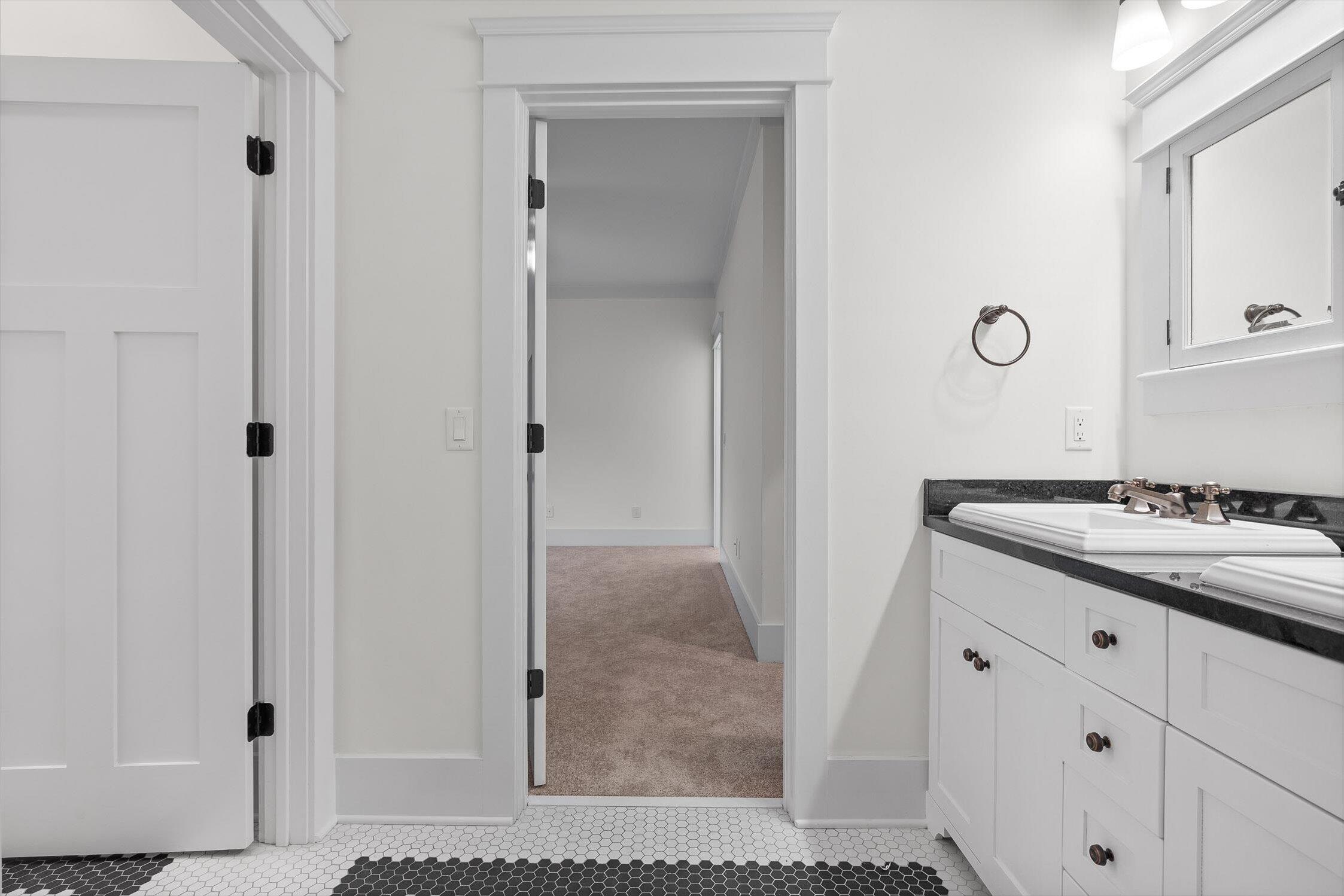 714 Berry Spring Path Signal Mountain, TN 37377 - Photo 51 of 117 112-Berry Spring Path-109