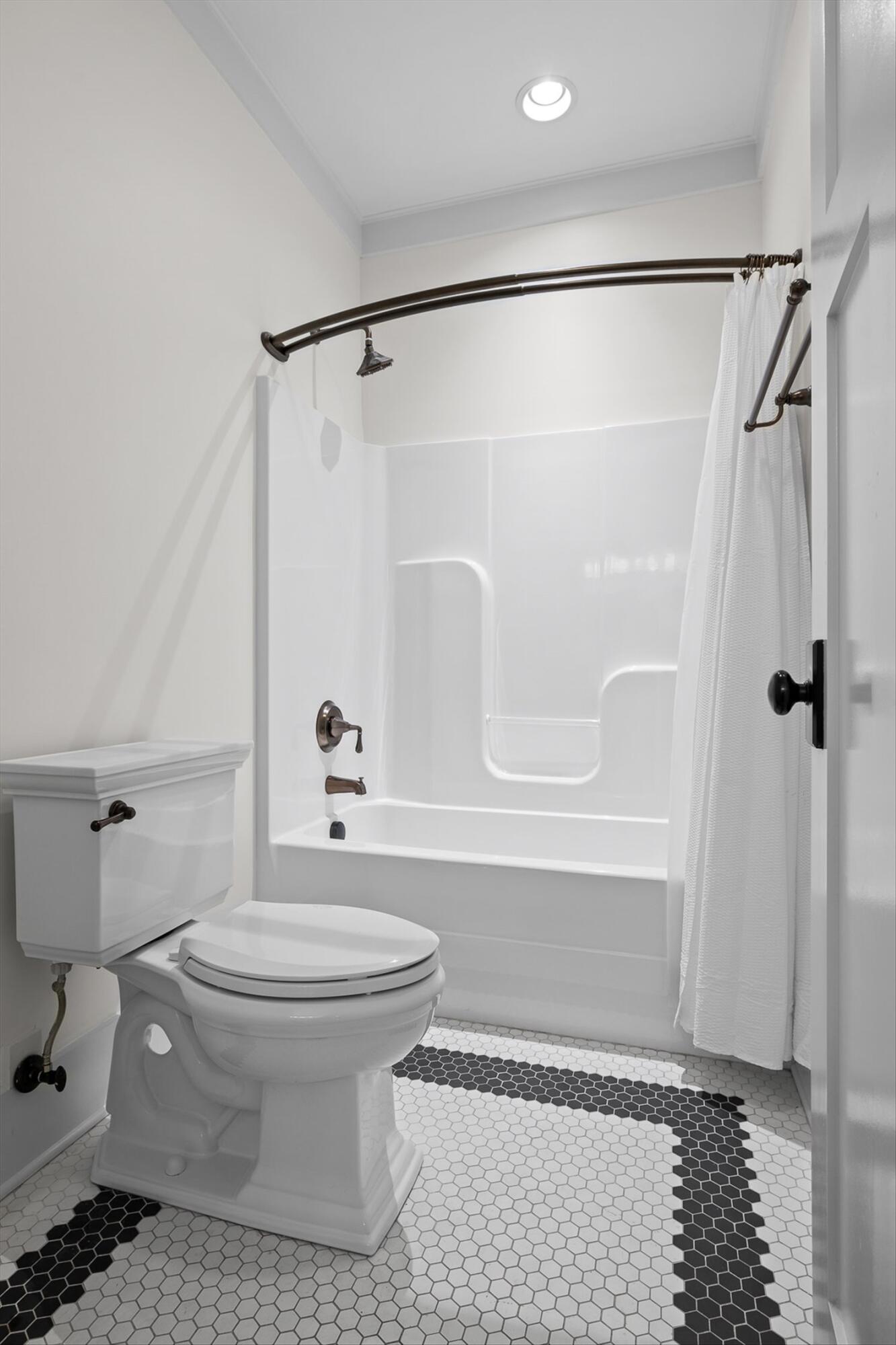 714 Berry Spring Path Signal Mountain, TN 37377 - Photo 54 of 117 115-Berry Spring Path-112