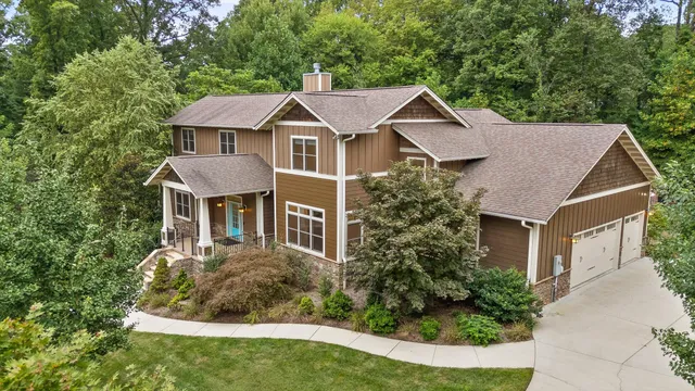 $1,450,000 | 714 Berry Spring Path, Signal Mountain, TN 37377
