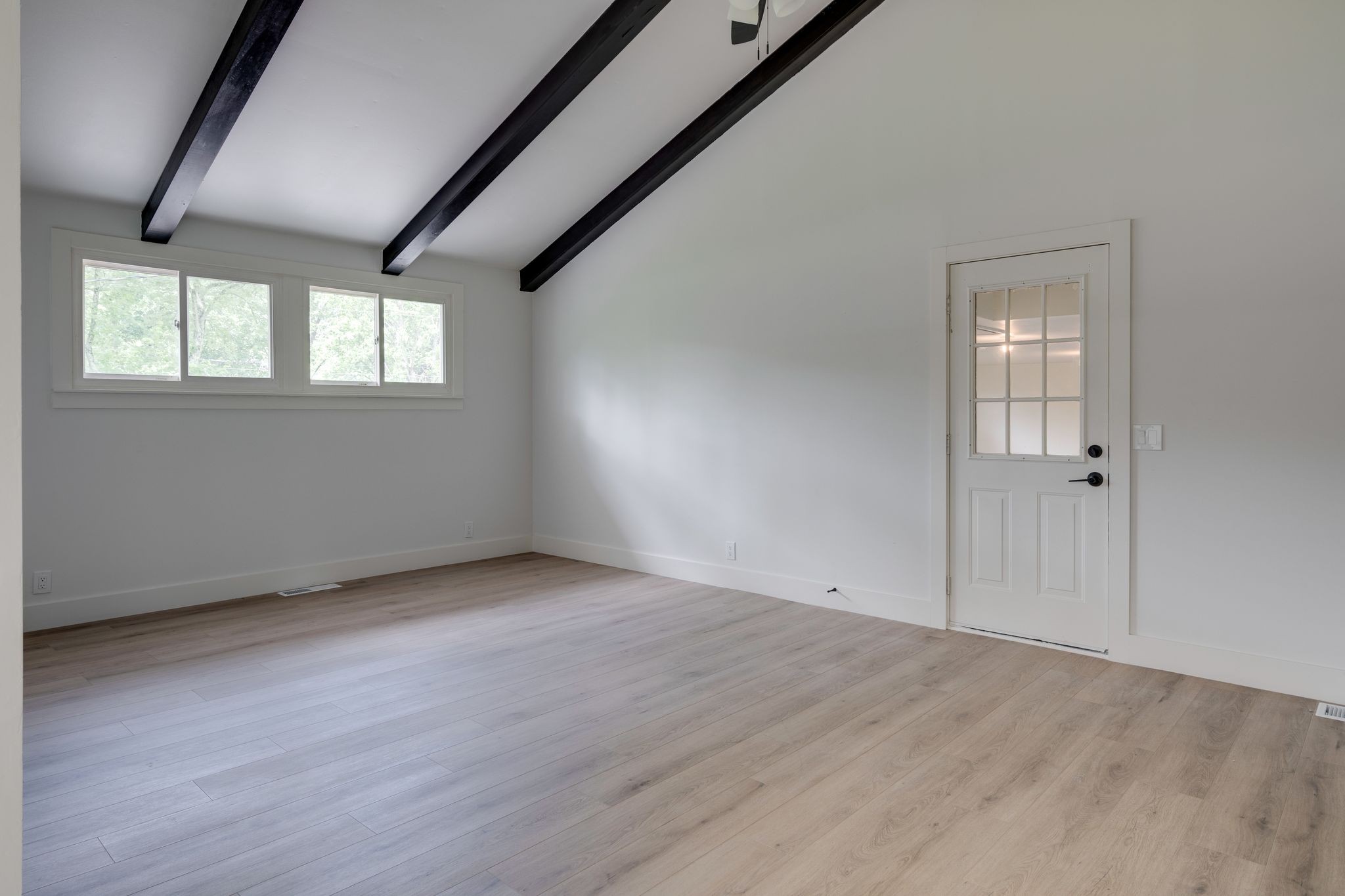 1012 Walton Road Franklin, TN 37069 - Photo 13 of 37 Gallery Image 13