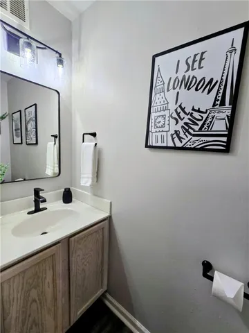 $2,600 | 220 Campus Drive, Unit H, Central, SC 29630