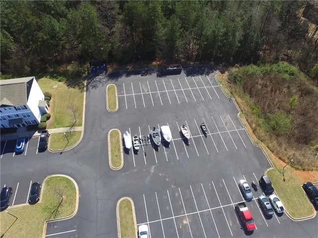 $2,600 | 220 Campus Drive, Unit H, Central, SC 29630