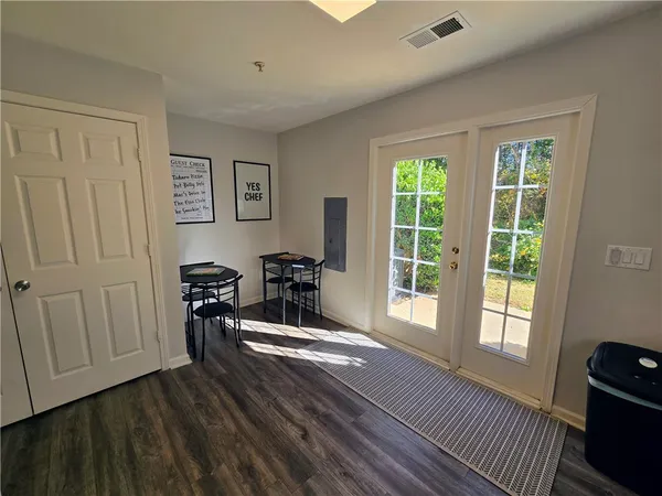 $2,500 | 220 Campus Drive, Unit H, Central, SC 29630