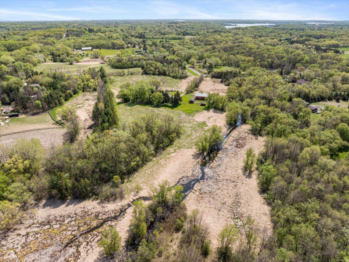 6300 Painter Road Minnetrista, MN 55364 - Photo 7 of 19 Gallery Image 7