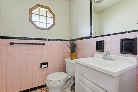 $284,900 | 505 Fannie St Extension, McDonald, PA 15057