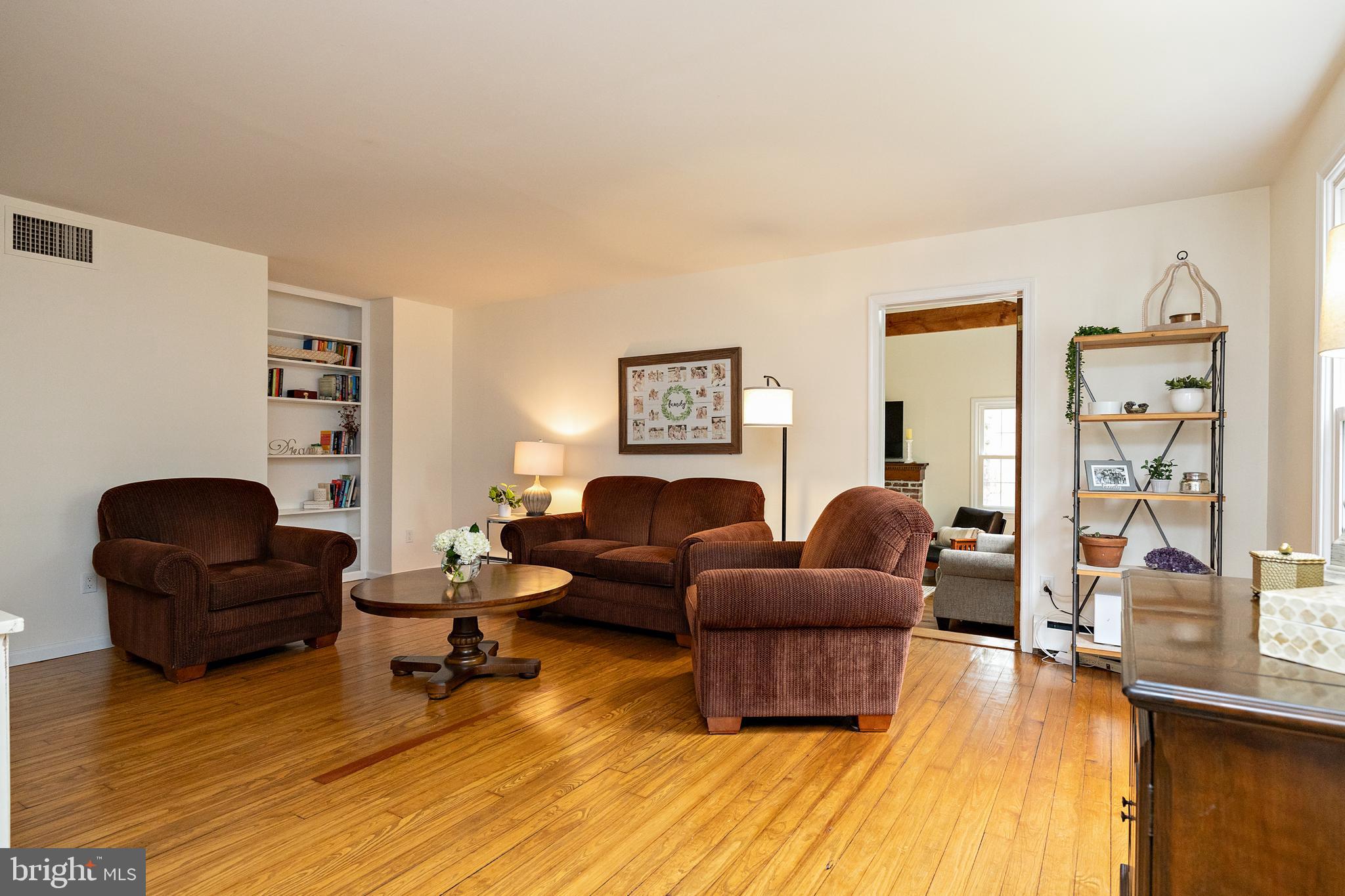 4 Good Intent Road Voorhees, NJ 08043 - Photo 19 of 63 Living room