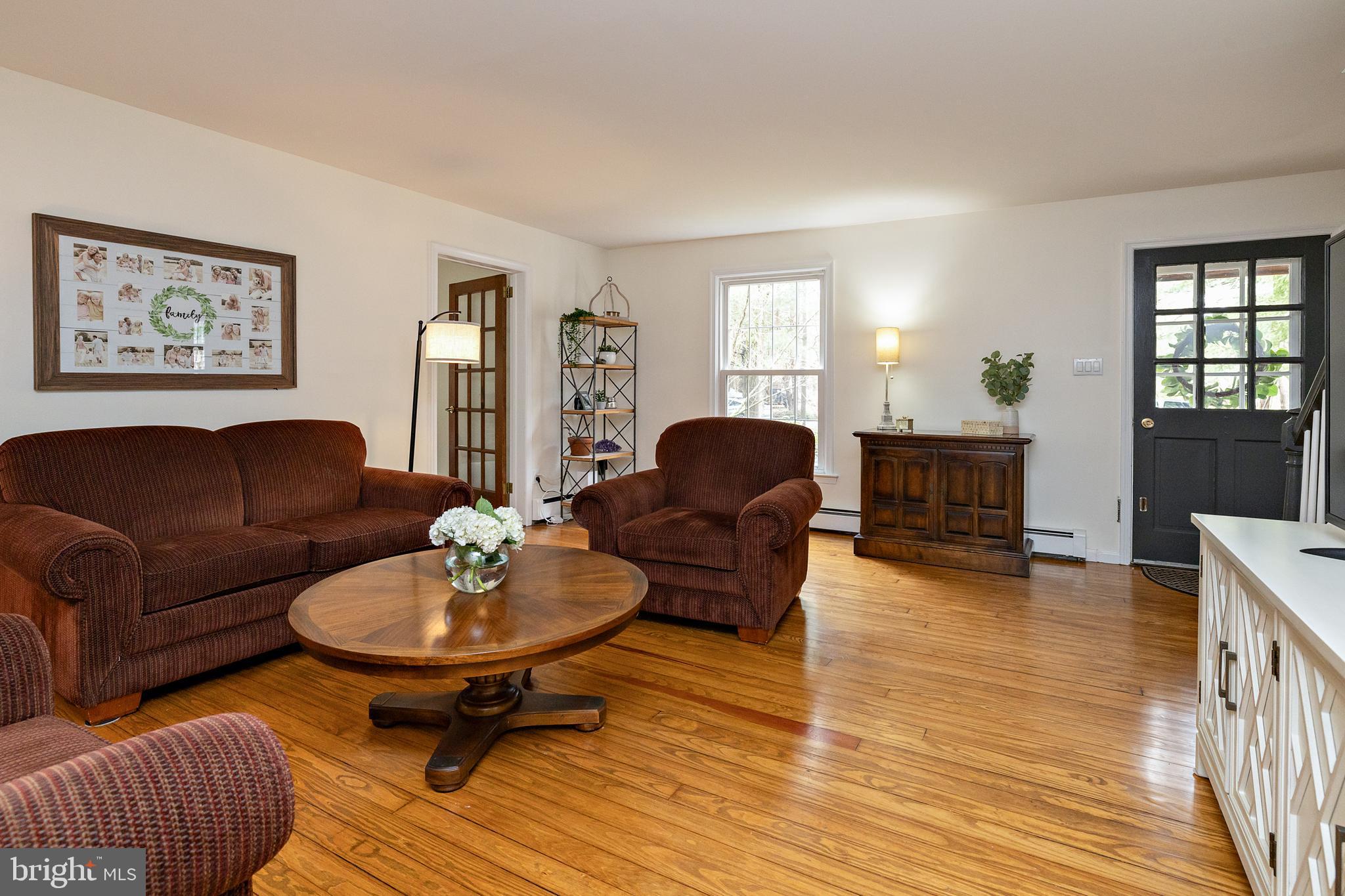 4 Good Intent Road Voorhees, NJ 08043 - Photo 22 of 63 Living room