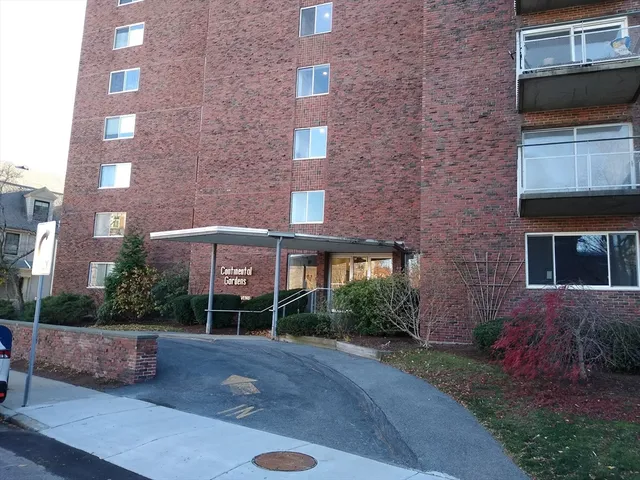 $2,950 | 14 Concord Avenue, Unit 316, Cambridge, MA 02138