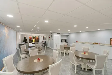 $350,000 | 5300 Highway A1A, Unit 401, Vero Beach, FL 32963