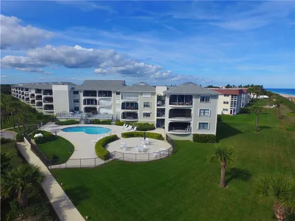 $350,000 | 5300 Highway A1A, Unit 401, Vero Beach, FL 32963