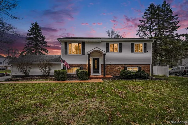 $339,900 | 1784 Byron Road, Howell, MI 48855