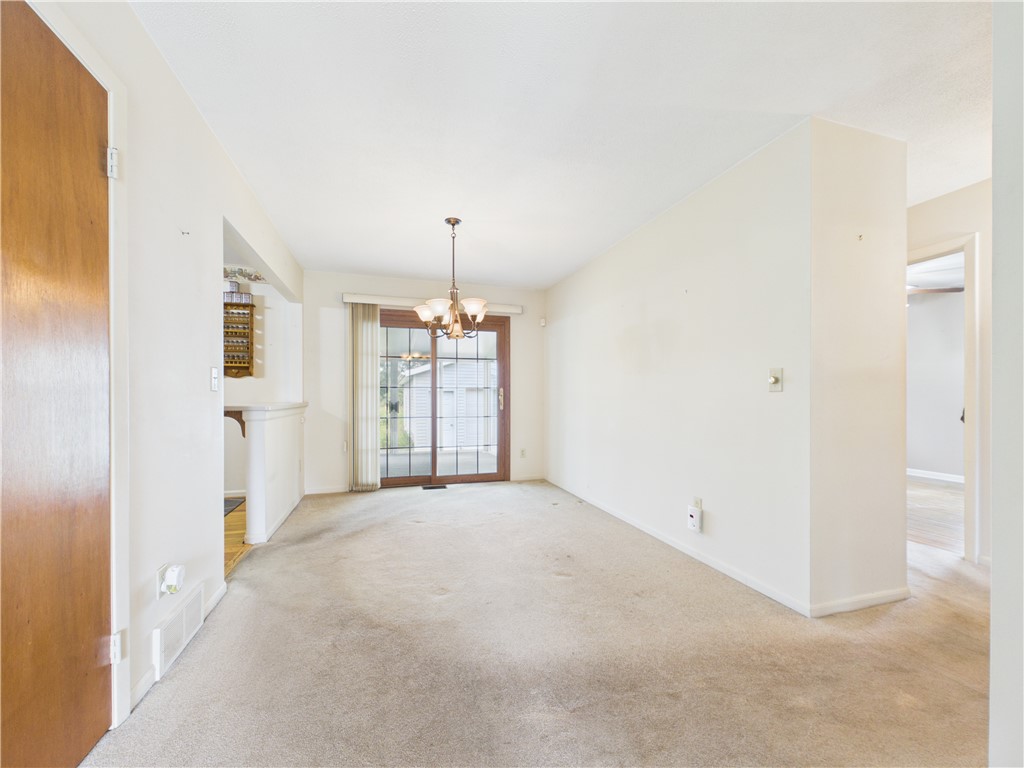 107 Reeves Road Henrietta, NY 14467 - Photo 16 of 47 Gallery Image 16