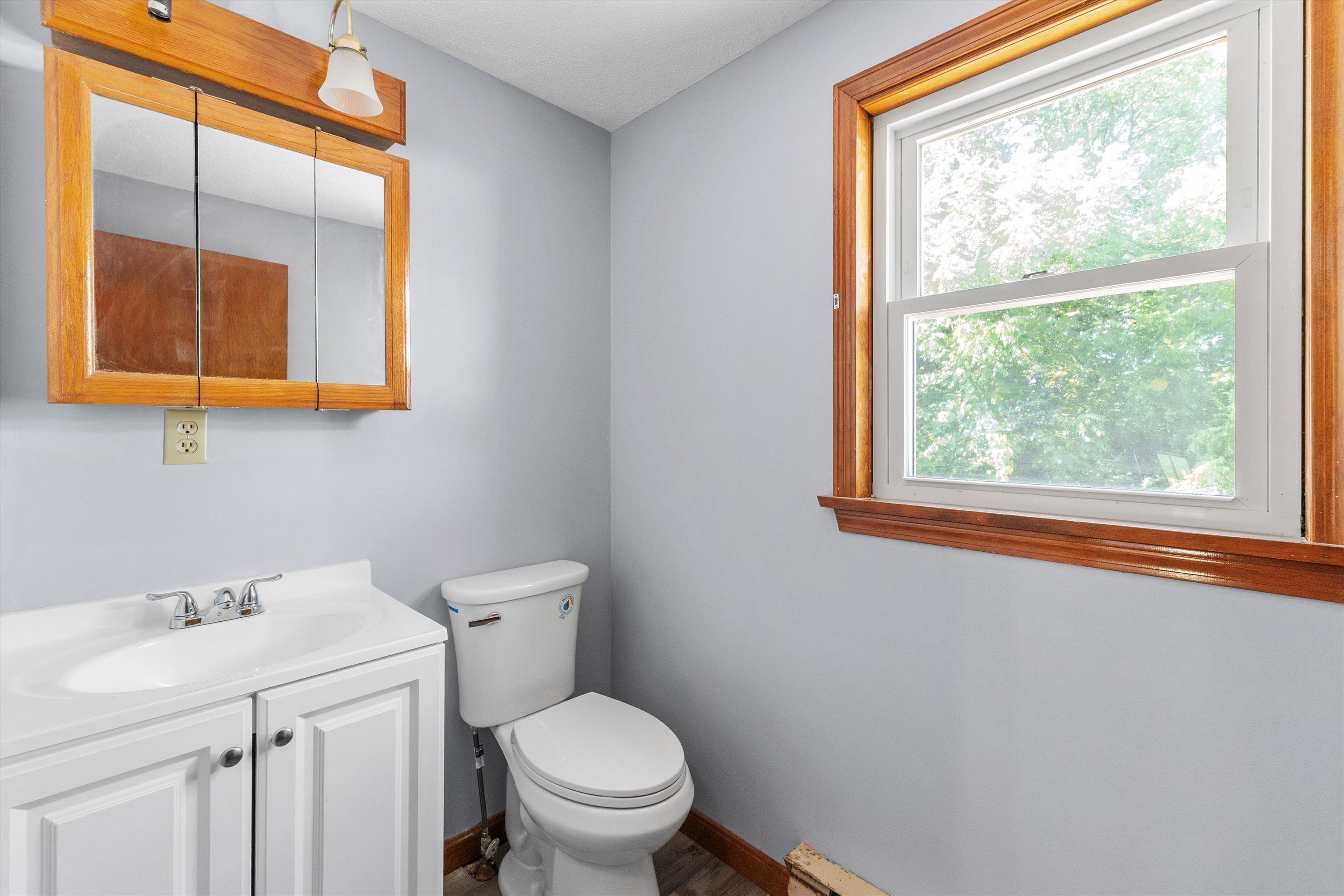 90 R Derryfield Road, Unit R Derry, NH 03038 - Photo 17 of 35