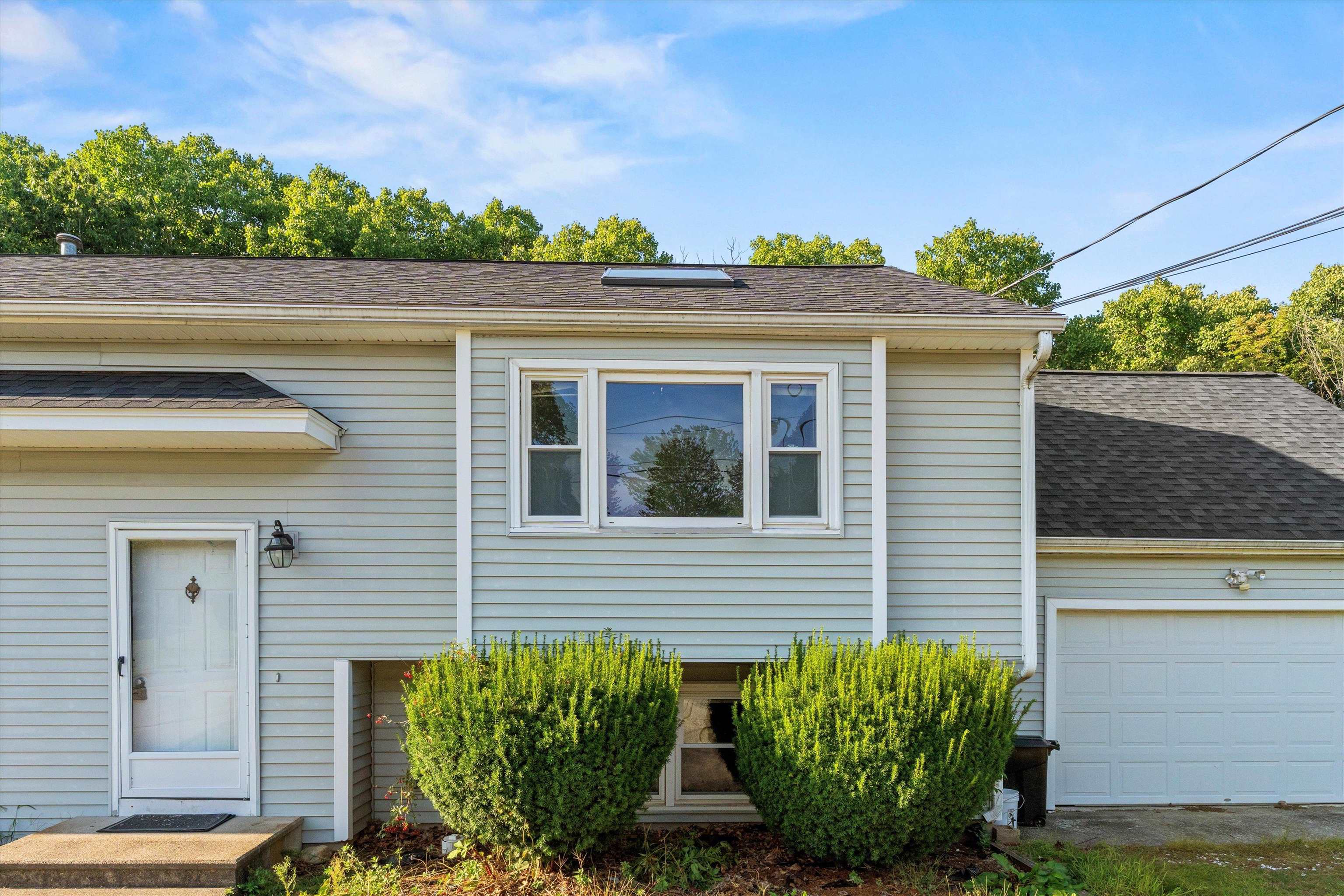 90 R Derryfield Road, Unit R Derry, NH 03038 - Photo 4 of 35