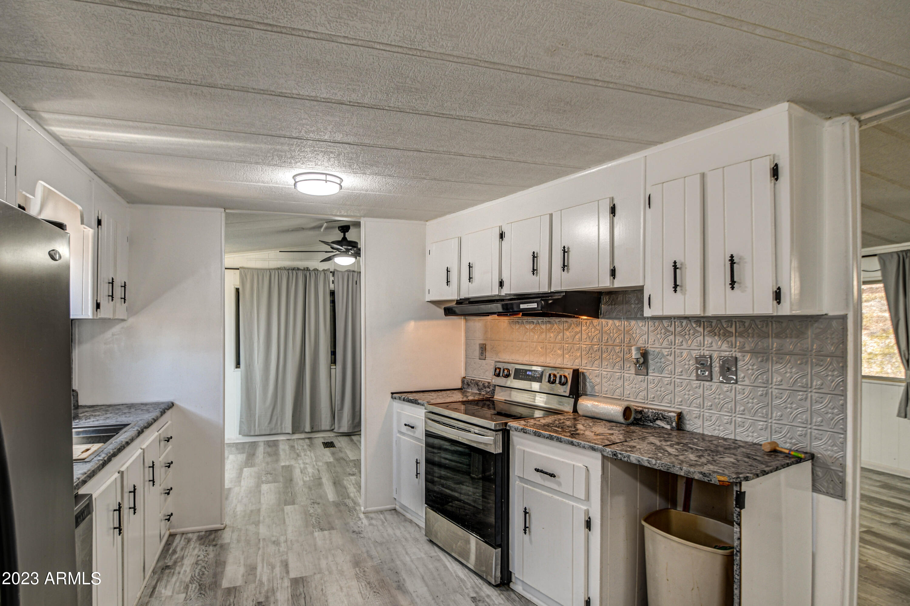 49139 West Butte Road Maricopa, AZ 85139 - Photo 13 of 43 Kitchen